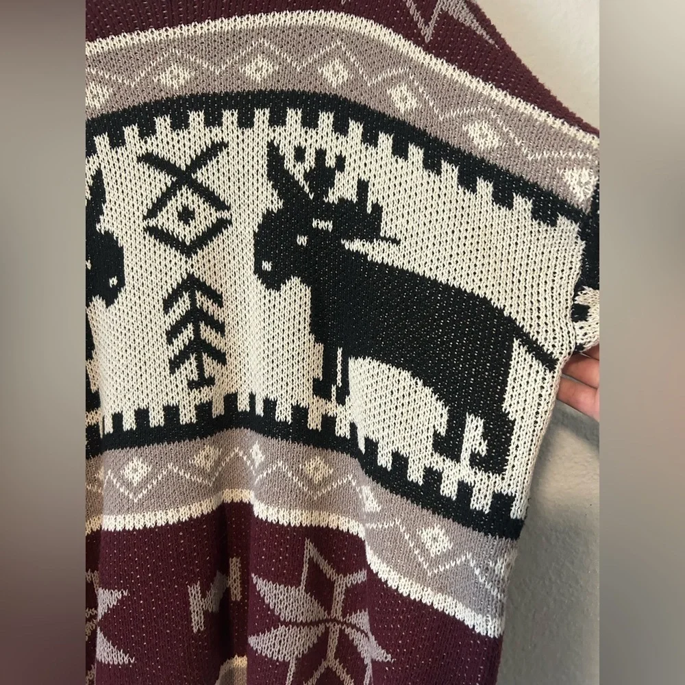 Idea Series Maroon and Beige Moose Sweater Small Silk Acrylic Blend Oversized - Picture 2 of 11